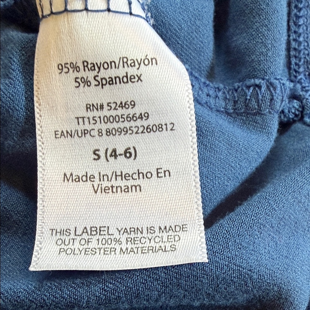 Time and Tru Navy Crewneck Tee - Picture 3 of 4
